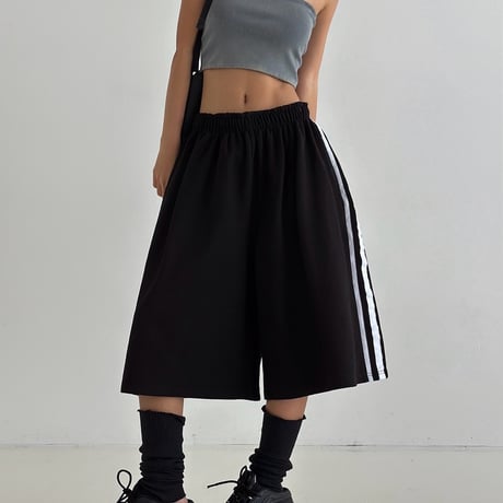 side-stripe oversized bermuda shorts