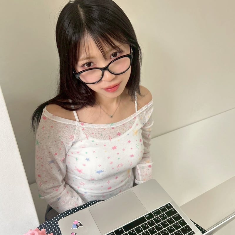 ♡購入者さま♡芽風トップス 24SS 商品】フェザー付きトップス – DUAL VIEW