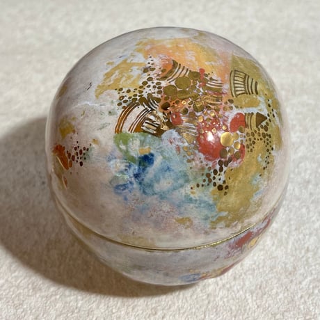 ボンボニエール　フランスアンティーク　妖精フィギュア　睡蓮　菓子入　ポプリ　磁器 ボンボニエール フランスアンティーク 妖精フィギュア 睡蓮 菓子
