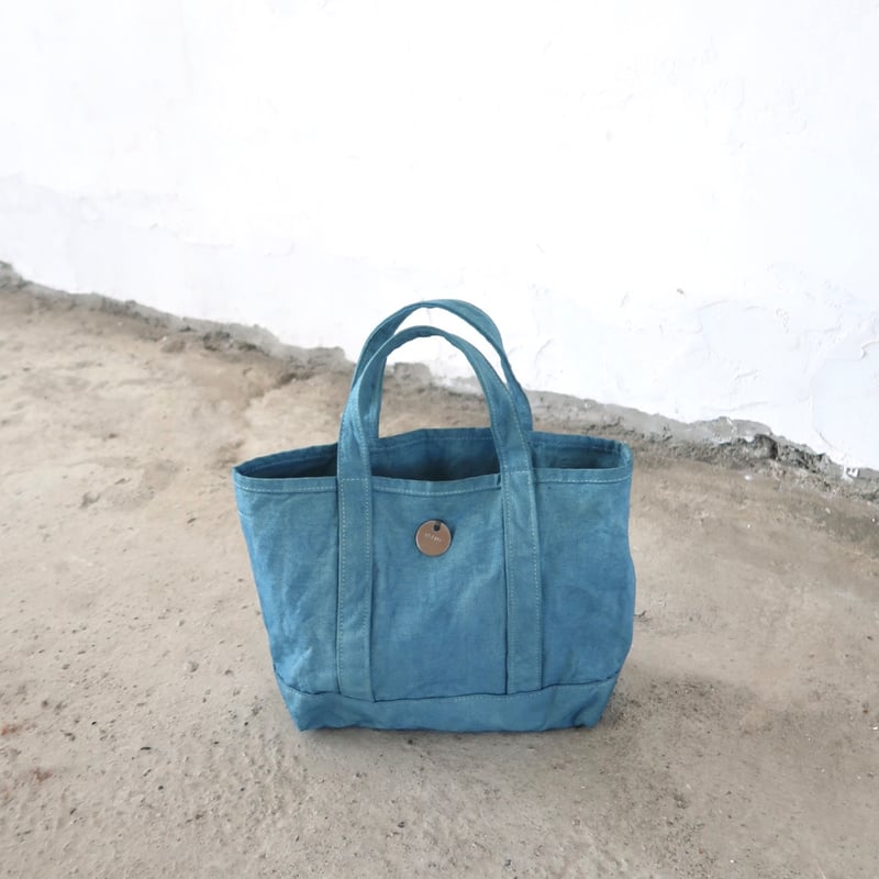 ei-tote 