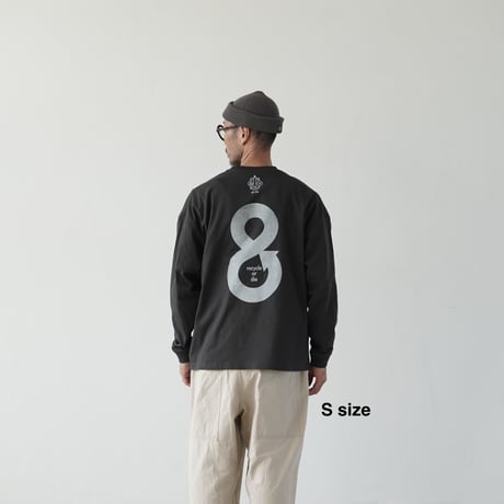 BIG T-shirts 長袖 "8 "
