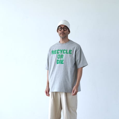 BIG T-shirts 半袖 "RECYCLE OR DIE "