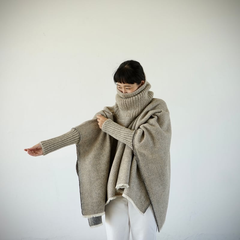 リサイクルウールポンチョ | ei-to