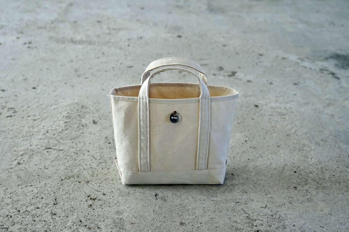 ei-tote 