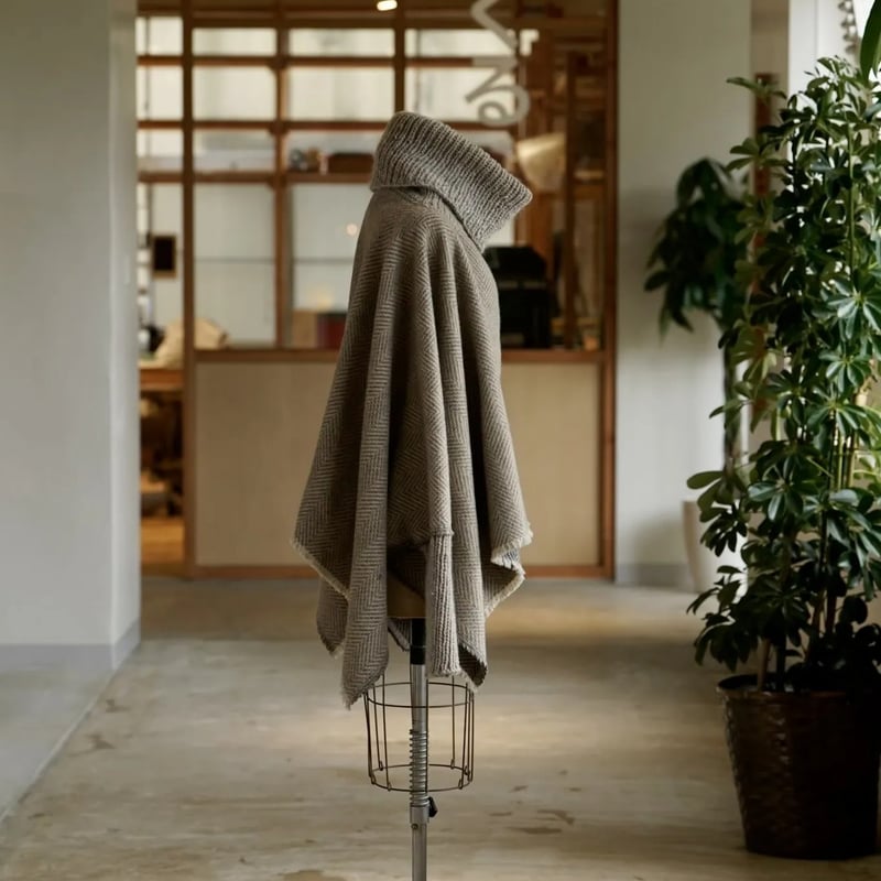 リサイクルウールポンチョ | ei-to