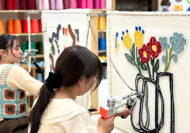 お花のラグ タフティング技法 バラ お花のラグ タフティング技法 バラ