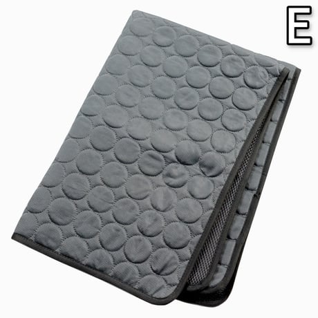 【お得なまとめ買い・6点】ペット用品 ペットマット ラグ 絨毯 冷感 ひんやり 夏用 お昼寝 犬 猫　　　　　　　　　　　　　　　D-a1957