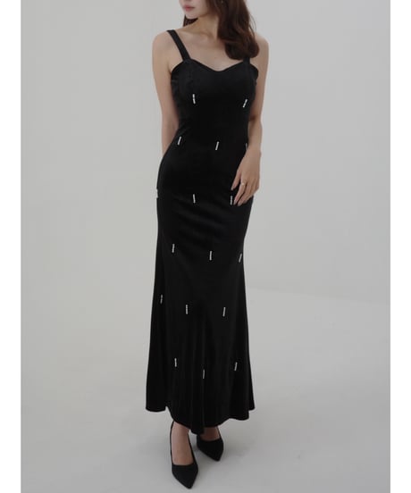 Beroa Pearl Accent Black Long Dress