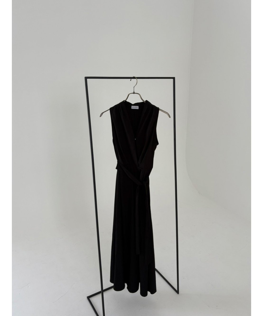 Sleeveless Wrap-Style Flare Dress | BOCHERON