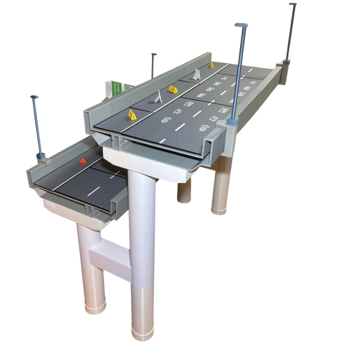 1:64 高速道路 立体交差セット | ミニカージオラマの「ユージンモデル」