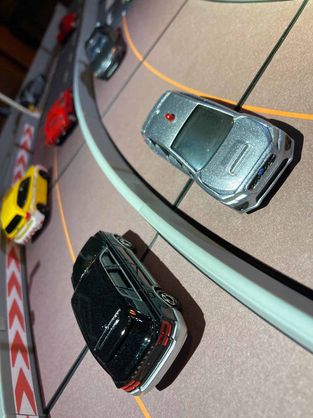 1:64 高速道路 基本カーブセット | ミニカージオラマの「ユージンモデル」