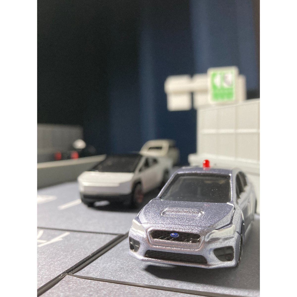 1:64 高速道路 非常駐車帯セット | ミニカージオラマの「ユージンモデル」