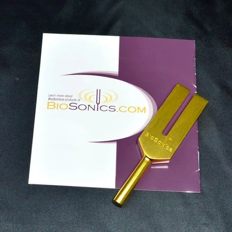 正規品 BIOSONICS社製 ゴールデンクリスタルチューナー レムリアンシードポイント付き crystal tuner  音叉 おんさ 4096Hz バイオソニック　gr10154