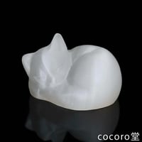 セレナイト 猫 ネコ ねこ 置き物 サイズ約63×92×84mm前後 重さ：約500～560前後g tu14955