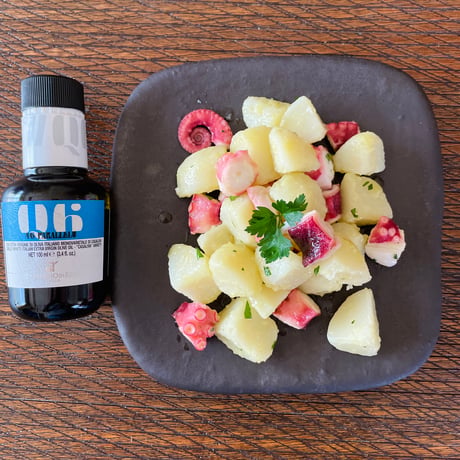 再入荷！　　　　　　　　　　　　　25/26年収穫  46パラレッロ ブルーラベル 500mL｜シェフ御用達の単一品種ボトル