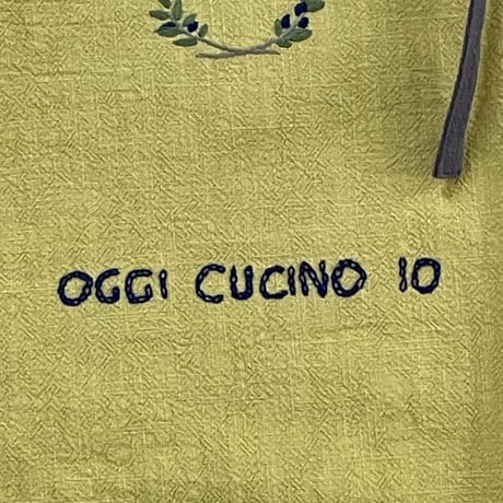 手刺繍 ロングエプロン  （からし色）