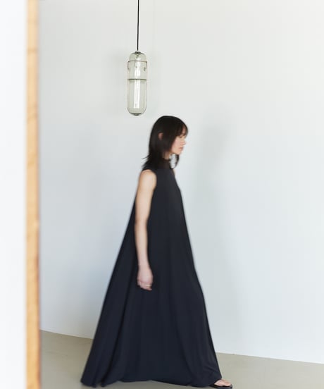 ＜ARCHIVE EDIT＞Floating High-Neck Dress