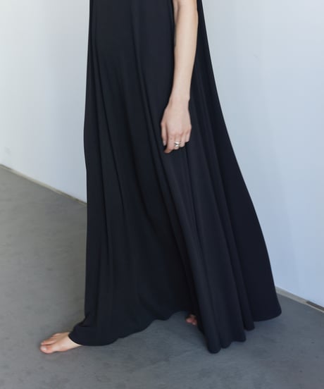 ＜ARCHIVE EDIT＞Floating High-Neck Dress