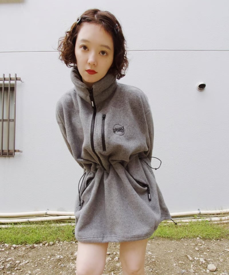 HOLIDAY. / CLASSIC FLEECE ANORAK DRESS | JURK M