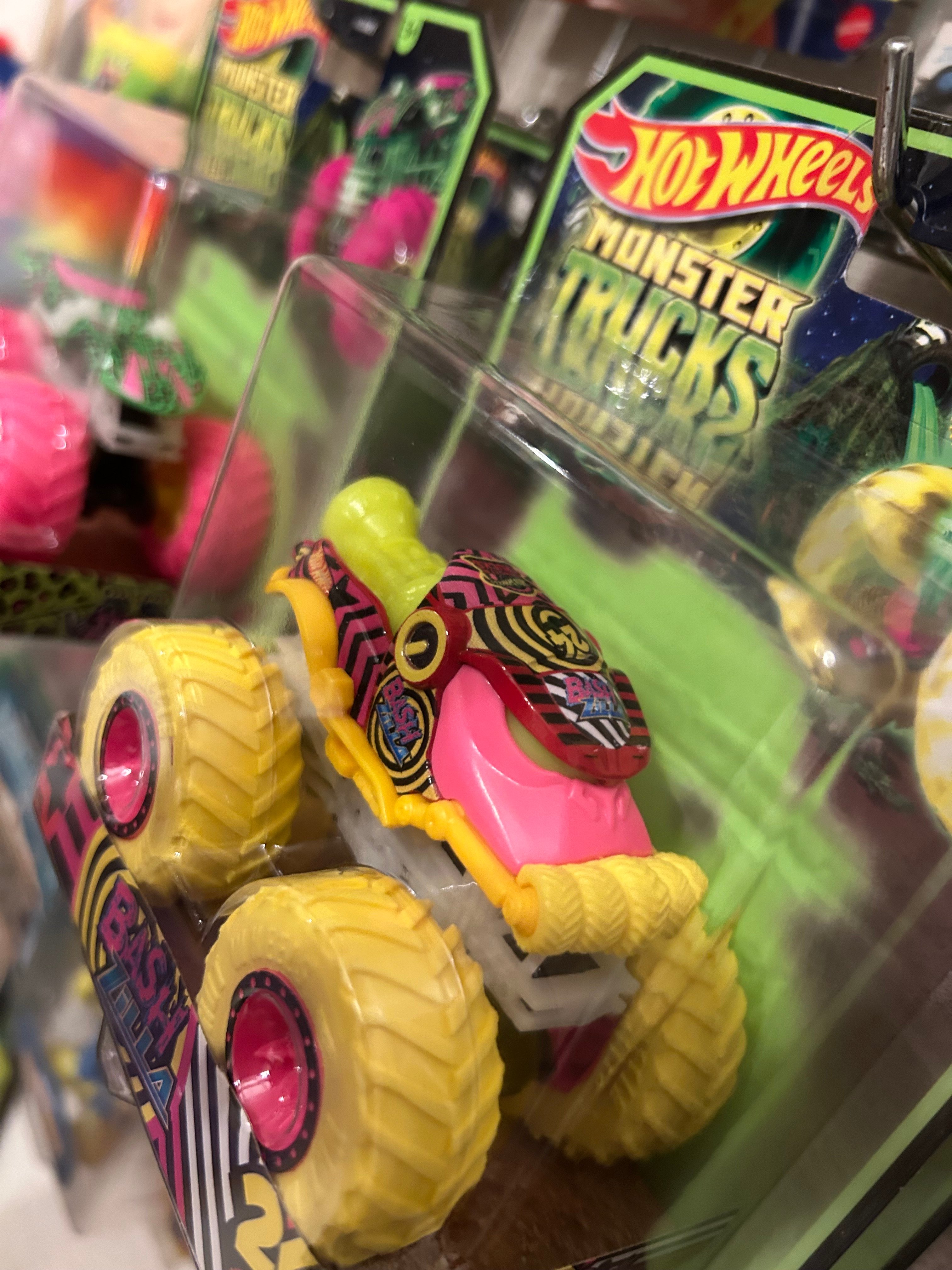 激レア Hot WHeels ミス商品 珍品 コレクター レア蓄光仕様