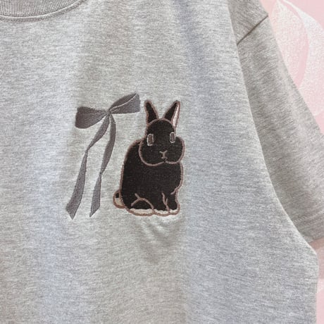 ラビット刺繍Tシャツ(ワンポイント刺繍)