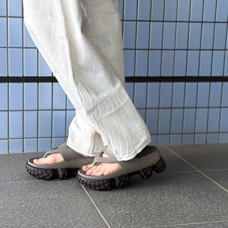 Flip Strap Sandals<Beige>