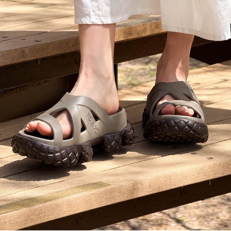 Cross Strap Sandals<Beige>