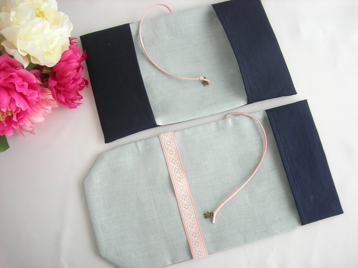 1】手刺繍 文庫本カバー・手帳カバー・小型・中型聖書カバー・讃美歌