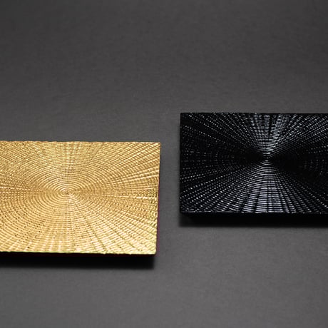 Square dish of light, small by Koken Murata