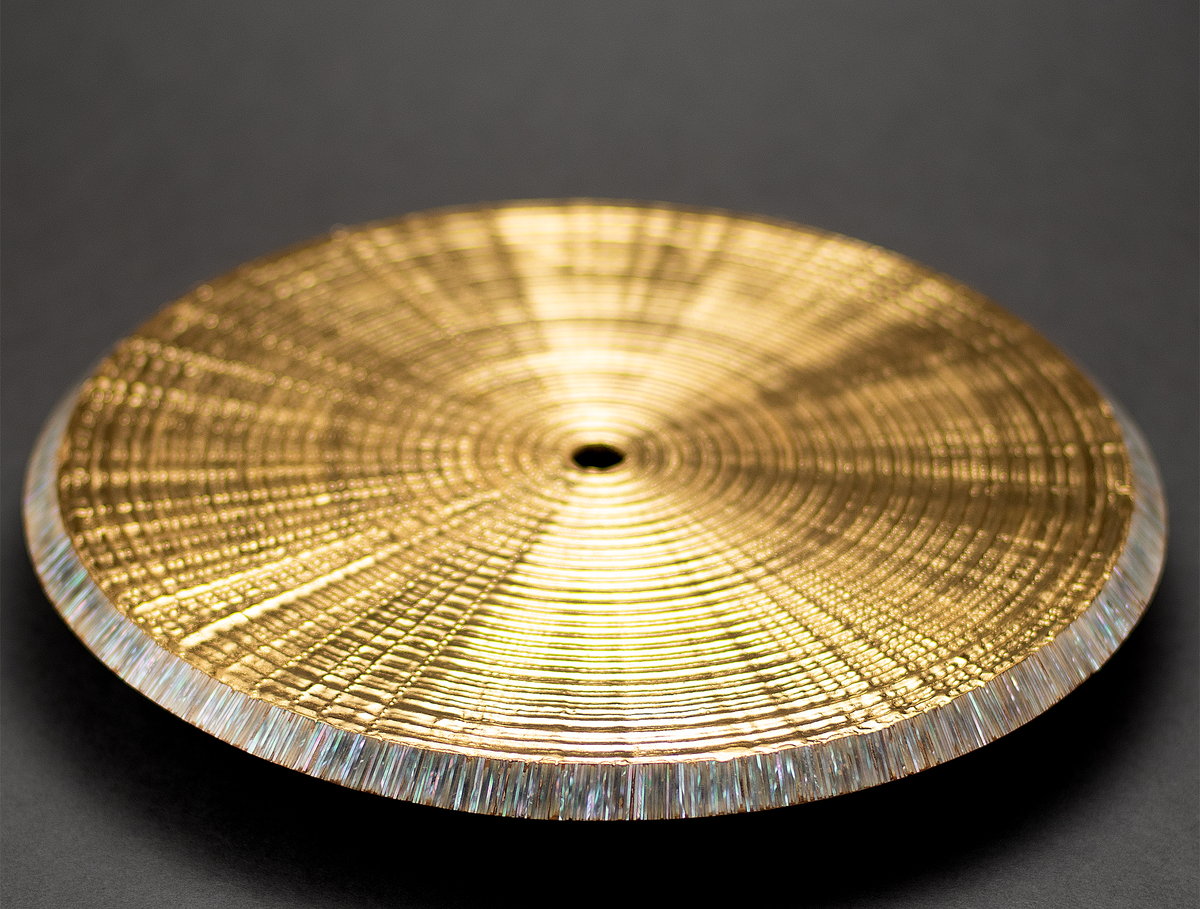 花一輪挿し「光に包まれて」村田好謙 作 | Life with Kogei 暮らしに工芸を