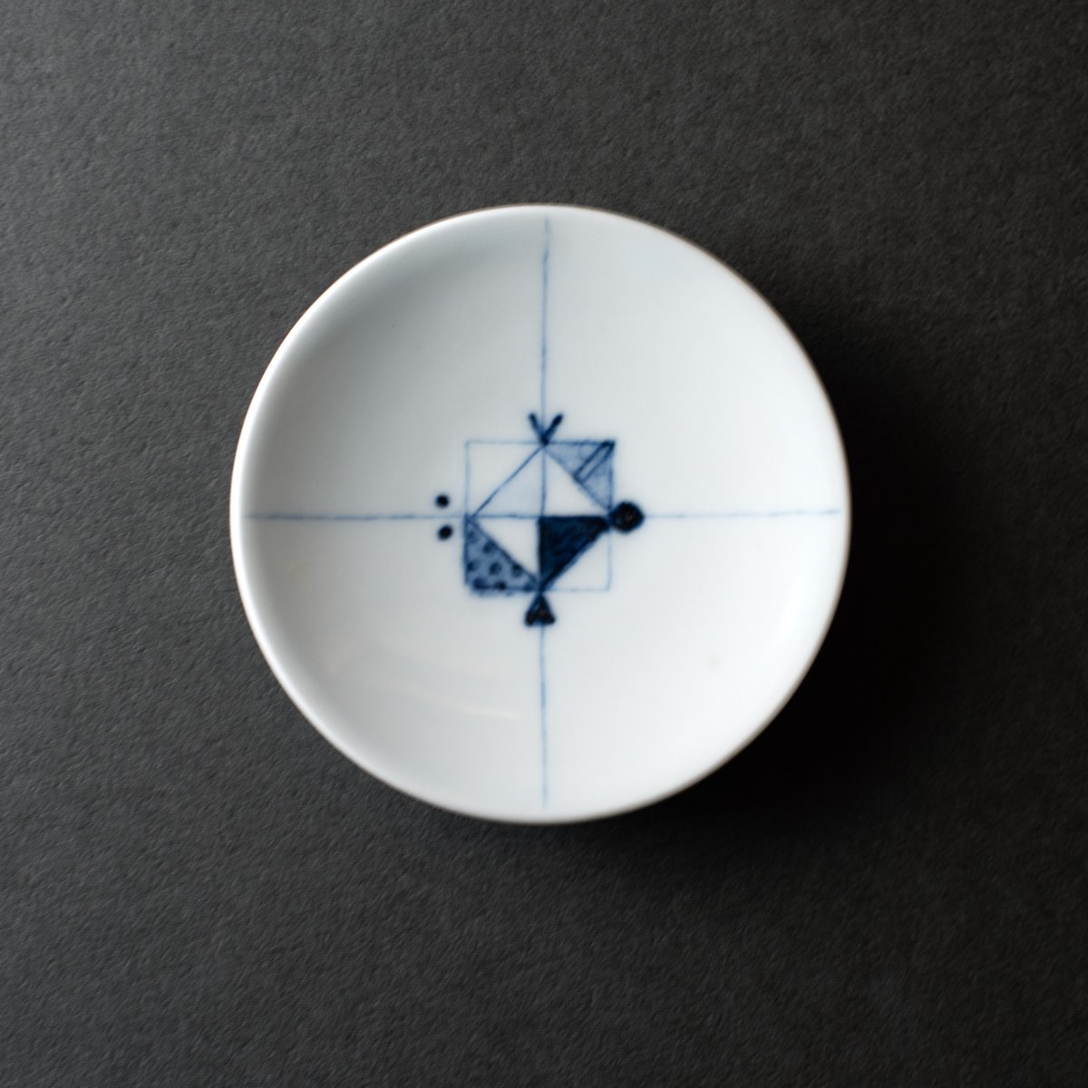 中古 角皿 3枚セット　柴田良三作品 線象嵌染付豆皿（5客組） 柴田良三 作 | Life with Kogei 暮らしに工芸を