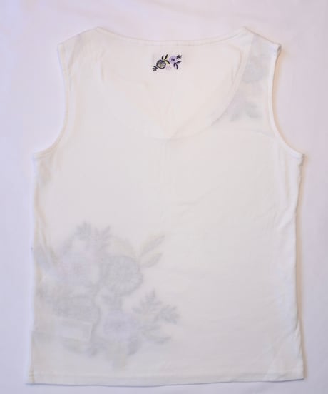 flower embroidered top
