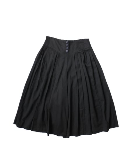pleated jorts