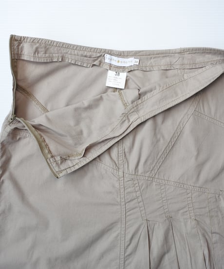 Cashe Cashe beige skirt