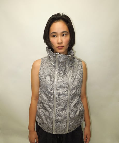 floral patterned zip vest