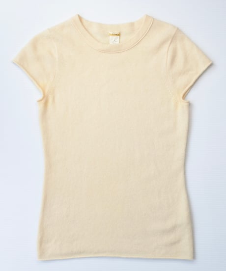 Cashmere yellow knit Tee