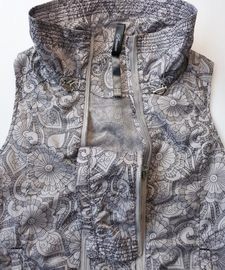 floral patterned zip vest