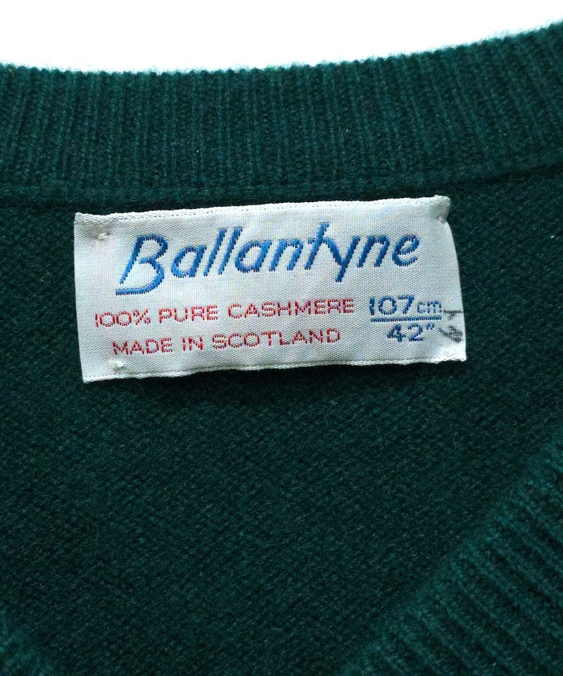 Ballantyne | 100% Pure Cashmere V Neck Jumper｜
