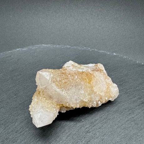 カクタス クォーツ カクタスクォーツ クラスター 519g｜天然石 原石 通販のキラリ石