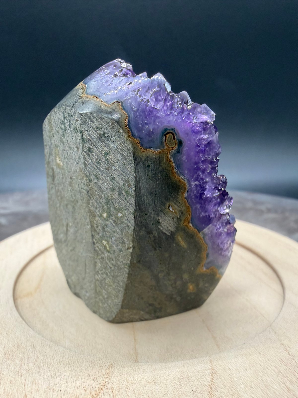 聡明な癒し】アメジスト原石 | エストレーラストーン