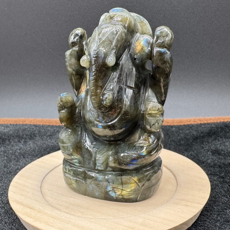 天然石　ガネーシャ　ラブラドライト レインボーラブラドライト ラブラドライト ガネーシャ 貫通穴アリ 置物