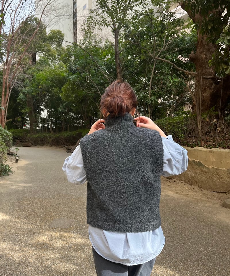 ウールブレンドハイネックベスト | an.