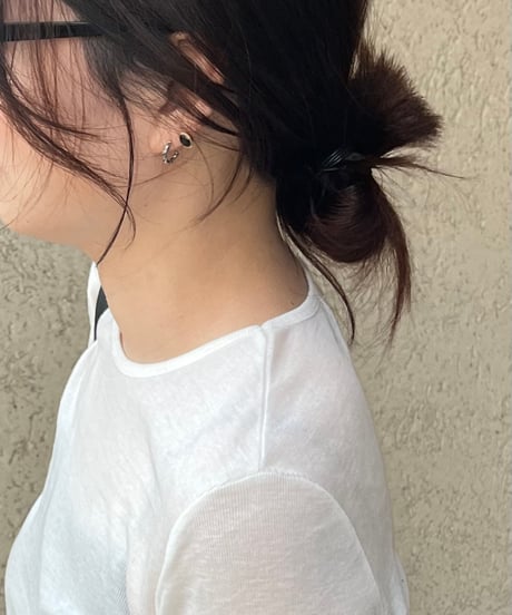 ロープミニピアス