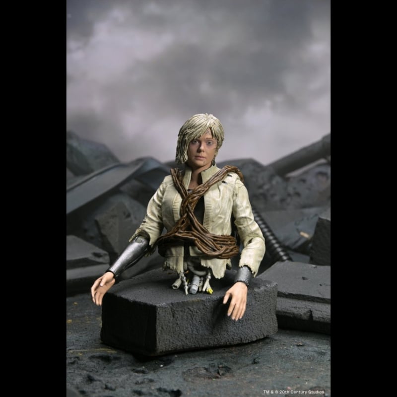 予約】NECA Predator: Badlands - Ultimate Thia & B
