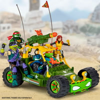 【予約】Playmates TMNT × G.I. Joe A.W.E. Shell-Striker with April as Scarlett 4.5" Scale Vehicle