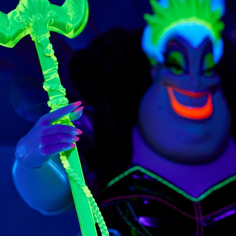 Mattel Disney DARKNESS DESCENDS SERIES™ Ursula