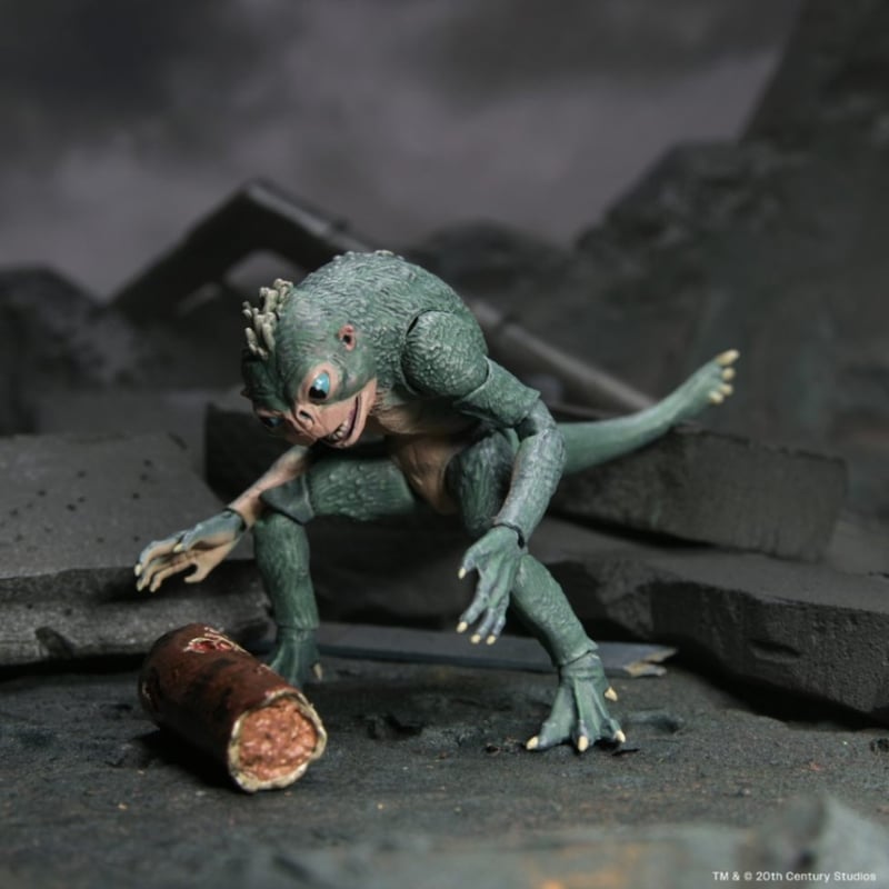 予約】NECA Predator: Badlands - Ultimate Thia & B