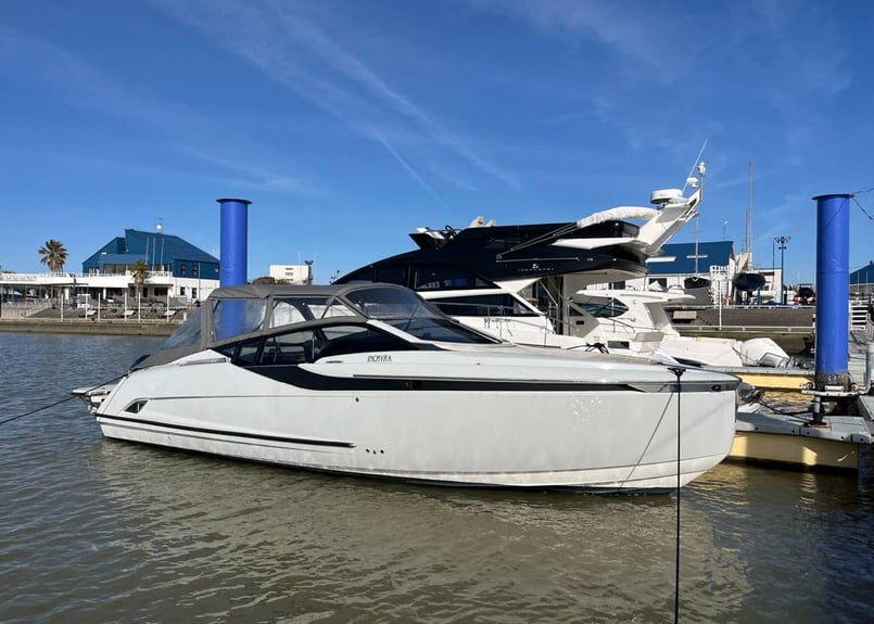 日本館ＶＩＰセット 9/27限定】万博花火観覧・VIPクルーザー貸切観覧プラン | JFE 公式