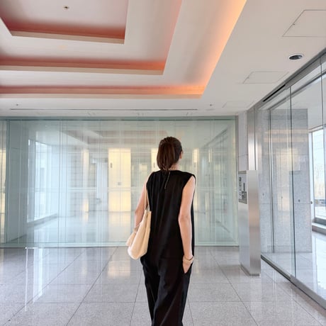 残りわずか　バランスドレープオールインワン