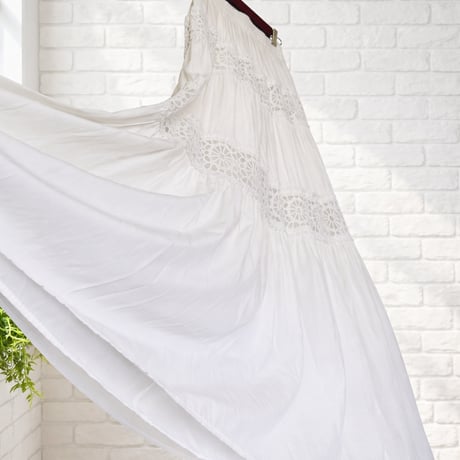 完売しました　クロシェフレアロングスカート